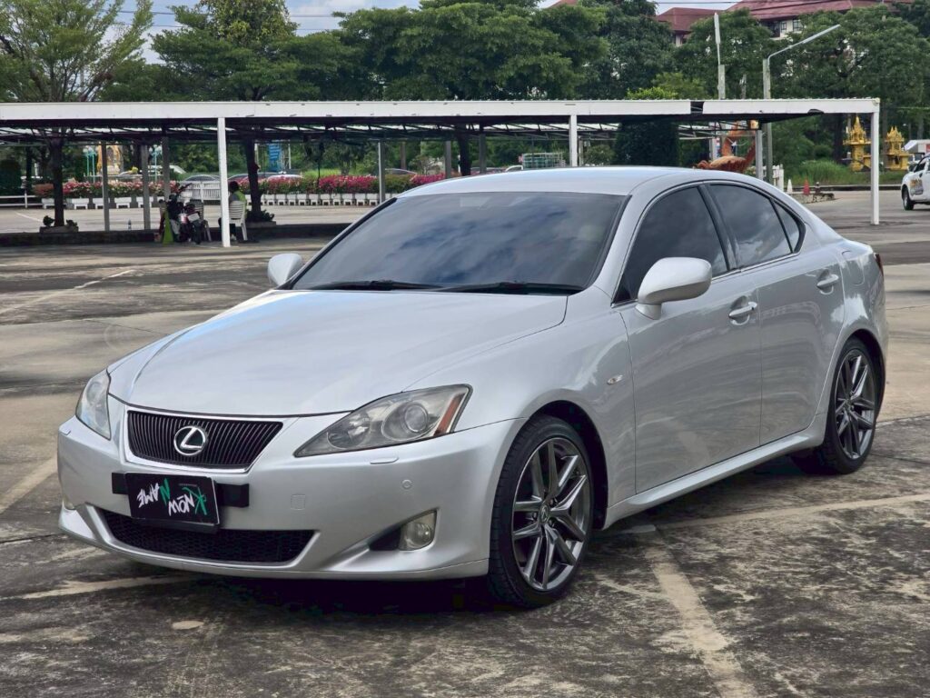 ❌ขายแล้ว❌IS250 Premium Moonroof